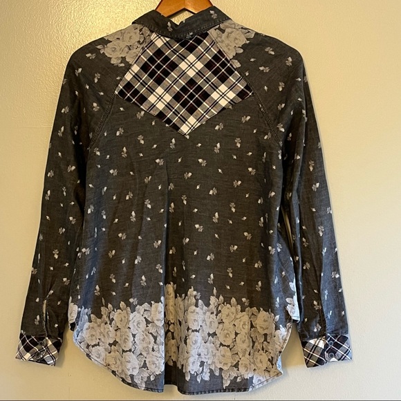 Free People Womens Long Sleeve Mixed Media Floral Dark Gray Boho Button … - Picture 12 of 12